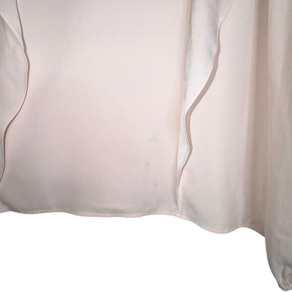 St. John Collection Satin Crepe Blush Pink Long Sleeve Ruffle Blouse Top Size XL - Picture 9 of 11